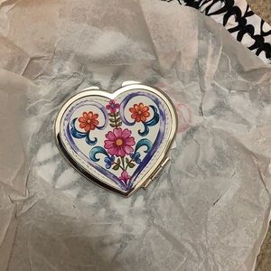 Brand New - Brighton heart shaped Mirror